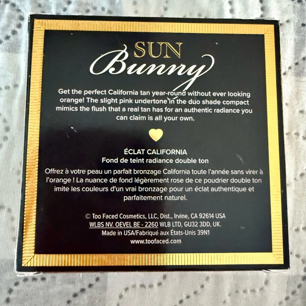 Too Faced Sun Bunny Radiant Duo Tone Bronzer - Brown and Gold